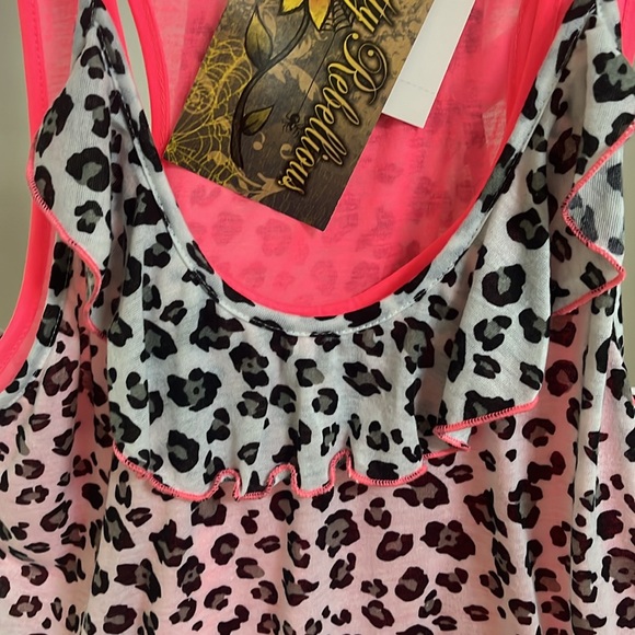 Pretty Rebellious Two piece tank top - Picture 4 of 9